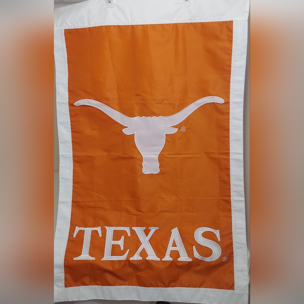 Texas Longhorns Orange Bath Towel